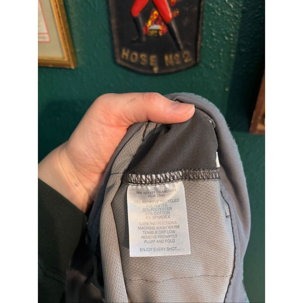 Linksoul Shorts Men 34 Gray Chino Golf Casual Sport Logo 10” Inseam Athletic - Picture 4 of 4